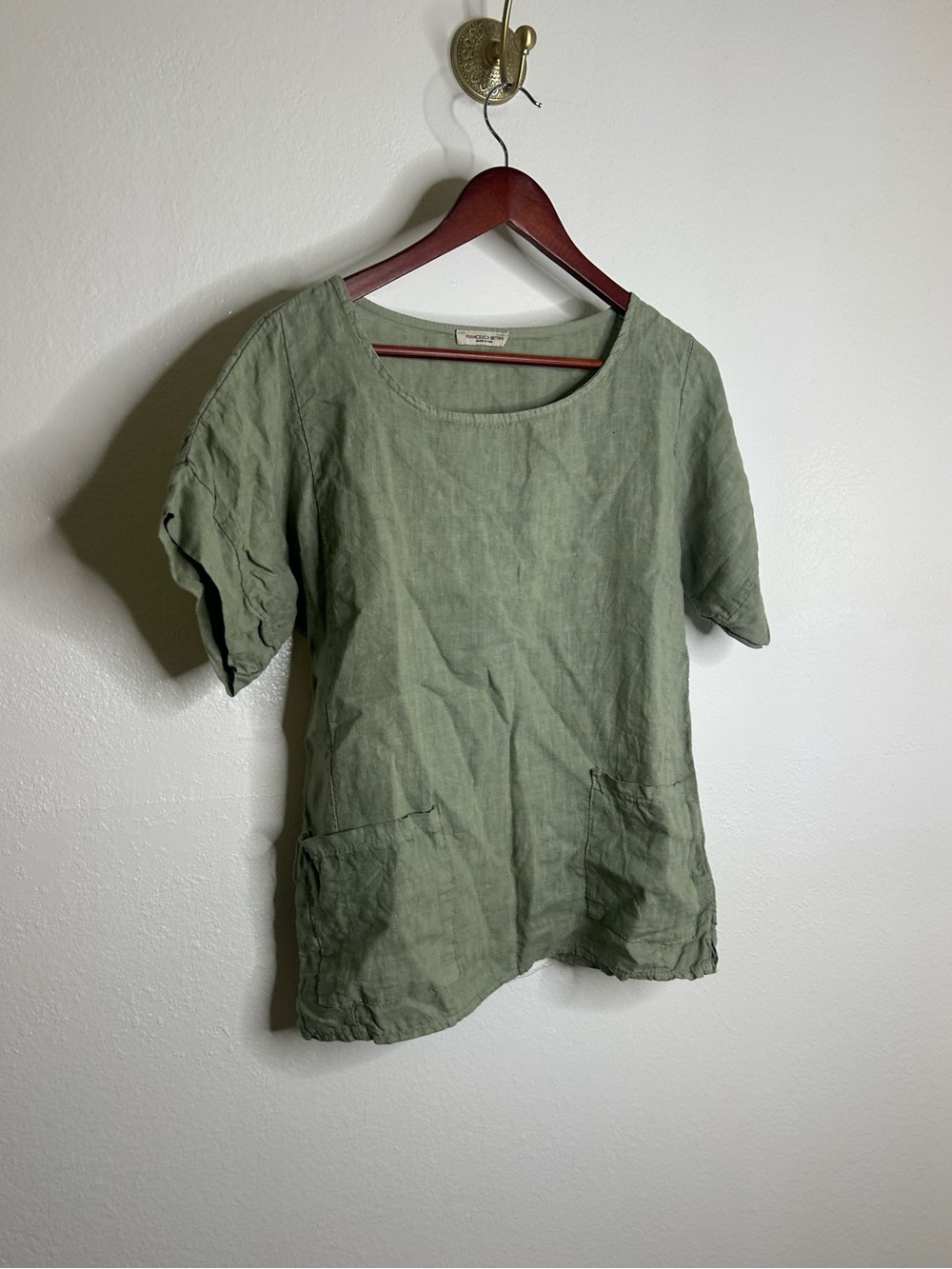 Francesca Bettini 100% Linen Sage Green Short Sleeve Slouchy Fit Top
